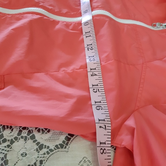 Bench Coral Hooded Windbreaker Size Xs - Picture 7 of 8